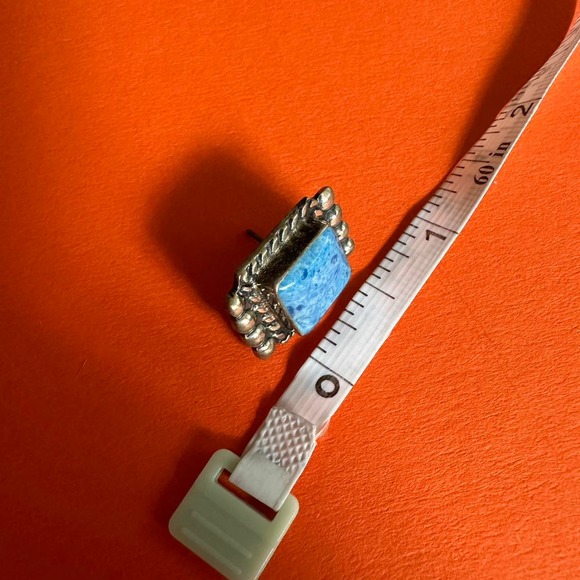 Sterling silver and lapis studs - Picture 3 of 4